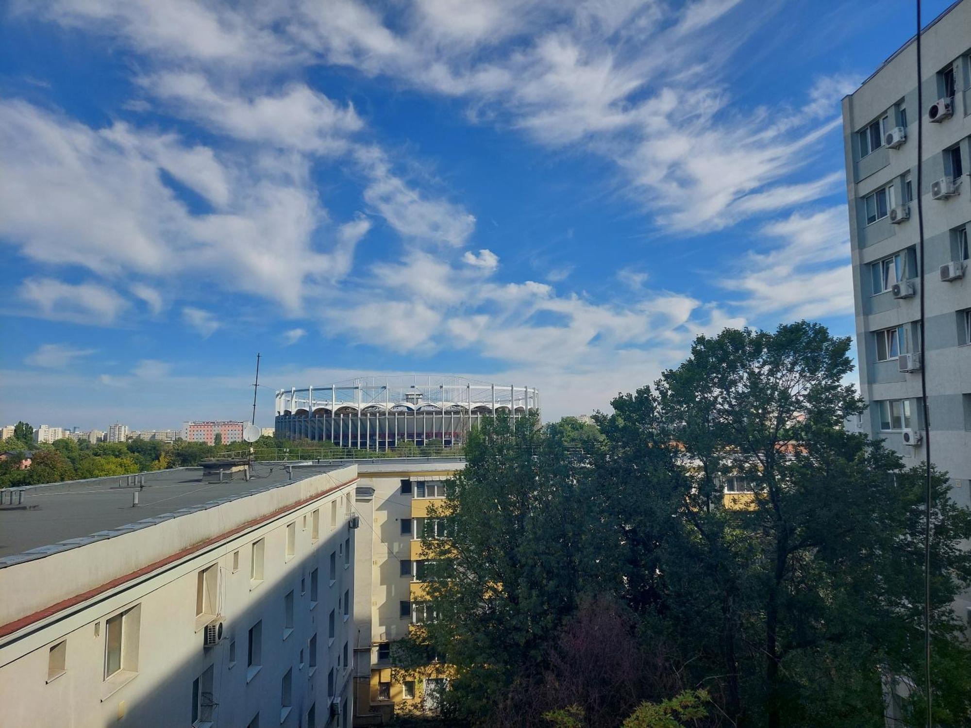 Aldira Joy Arena Nationala Bucarest